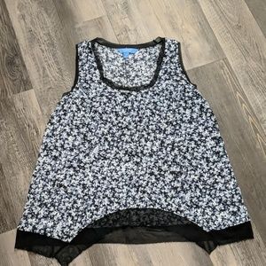 Simply Vera Wang tank